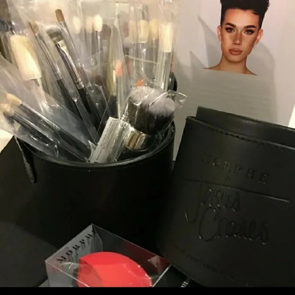 Morphe X James charles brush set